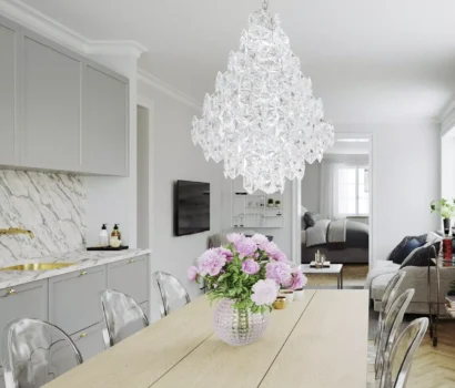 byrydens-pendelleuchte-monarque-grande-transparent-ambiente